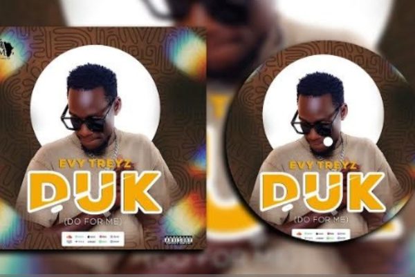Do Duk by Evy Treyz
